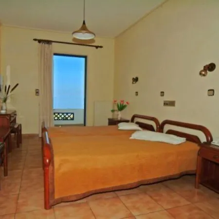 Apellis Hotel 2*